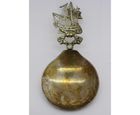 A Dutch 925 silver caddy spoon, with import mark