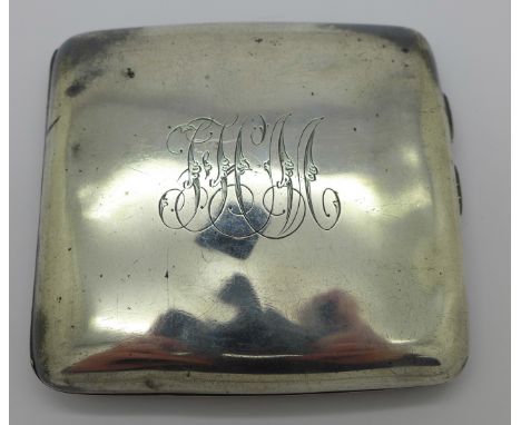A silver cigarette case, 89g