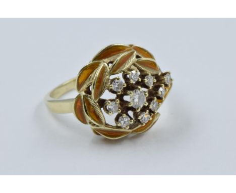 14ct Gold diamond gold cluster ring, size 'O', 5.2g 