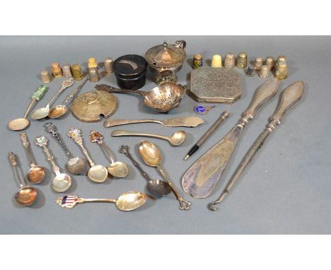 A Sheffield Silver Mustard together with various other items to include various thimbles and a compact 