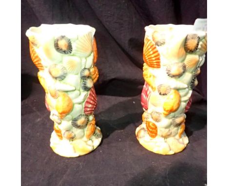 Pair of Sylvac vases with shell decoration, H: 17 cm. Not available for in-house P&amp;P