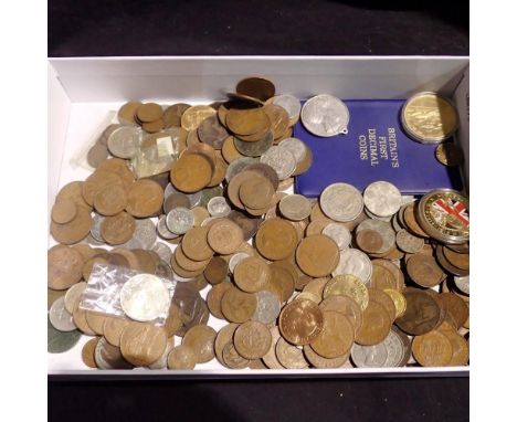 Mixed lot of coins and tokens, mostly pre decimal with some silver. UK P&amp;P Group 2 (£20+VAT for the first lot and £4+VAT 