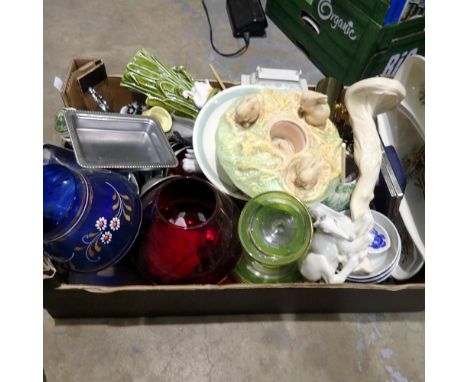 Mixed collectables to include Sylvac. Not available for in-house P&amp;P 