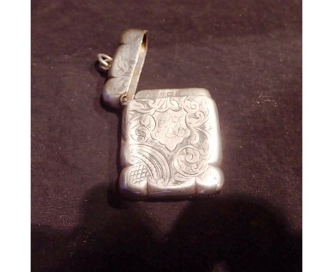 Hallmarked silver vesta case 24g. UK P&amp;P Group 0 (£6+VAT for the first lot and £1+VAT for subsequent lots)&nbsp; 