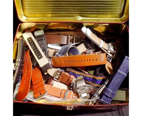 Radio tin of new watch straps. UK P&amp;P Group 2 (£20+VAT for the first lot and £4+VAT for subsequent lots) 