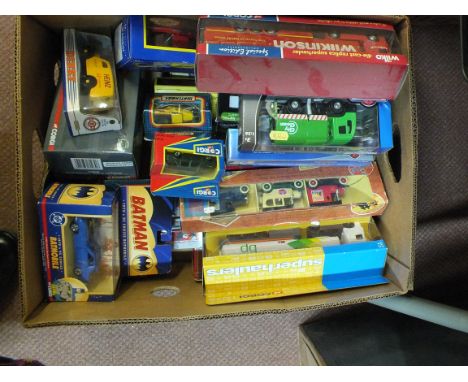 Boxed Corgi and Matchbox models plus others including Models of Yesteryear, vintage Glory, Dibnahs Choice, Kinky Heinz Ford v
