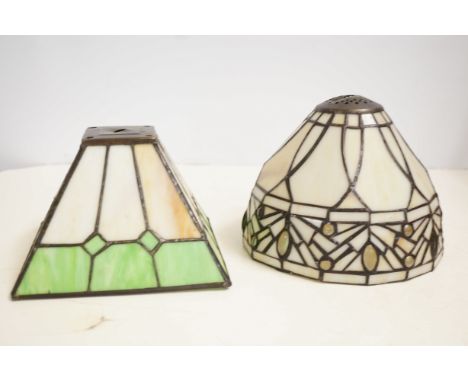 2 Tiffany style lamp shades 