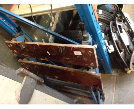 WORK BENCH
