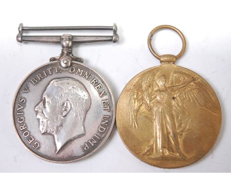 A WW I British War and Victory duo, naming 15010. PTE. T.W. STARLING. R. SUSS. R. (2)