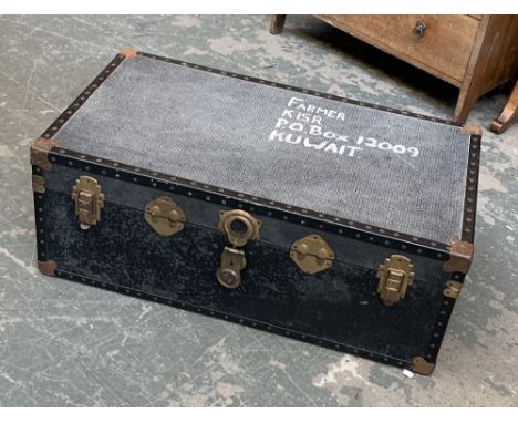 A vintage travel trunk, 92cmW 