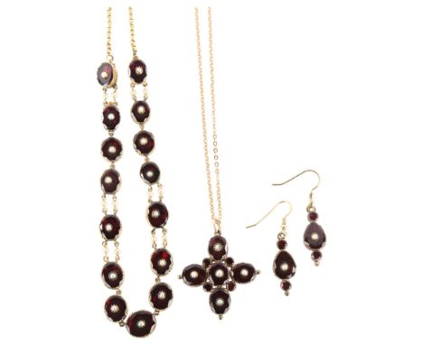 A Georgian flat-top garnet and pearl parure, comprising graduated riviere collar necklace, quatrefoil pendant necklace and pa