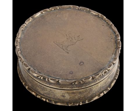 An Edwardian circular silver box, with raised foliate border and gilt interior, by Deakin & Francis Ltd, hallmarks London 190