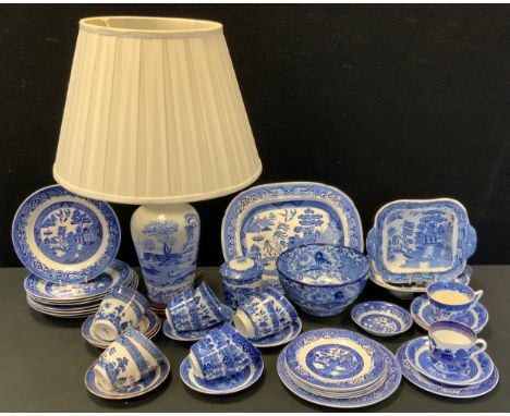 A Spode Compton &amp; Woodhouse blue Italian table lamp;  George Jones Abbey jar and cover, fruit bowl;   Royal Doulton willo