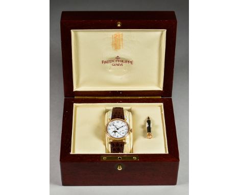 A Gentleman's 18ct Gold Cased Automatic Moon Phase Wristwatch, by Patek Philippe, Case No. 5015, Serial no.2987202, case 36mm