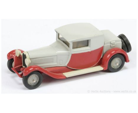 Matchbox Models of Yesteryear Y24 1928 Bugatti T44 - trial model - light grey body and luggage trunk, dark red chassis, beige