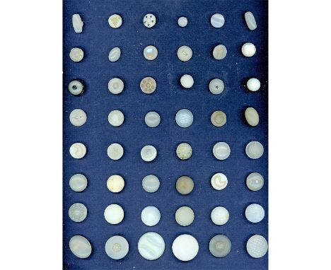268 S/M/L 19th &amp; 20th century glass buttons including Radiants.Here is another large assortment of glass including Victor