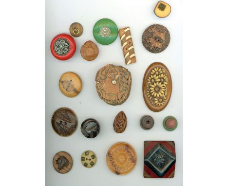 53 S/M/L Assorted technique and designs on wood buttons.This lot is a plethora of wood buttons including Bakelite and wood, I