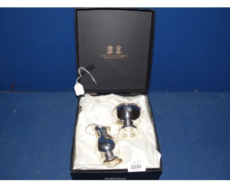 An Arthur Price Epns milk jug and basin in presentation silk lined box.