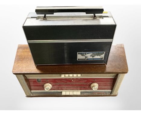 A Cossor radio together with a vintage Zenith radio (2)