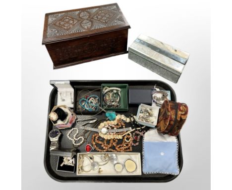 A group of tray of jewellery to included 9ct gold cameo brooch, silver earrings and pendants, assorted costume jewellery and 