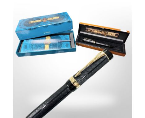 A Parker Duofold Greenwich Centennial special edition fountain pen with 18ct gold nib, in presentation box with manual and on