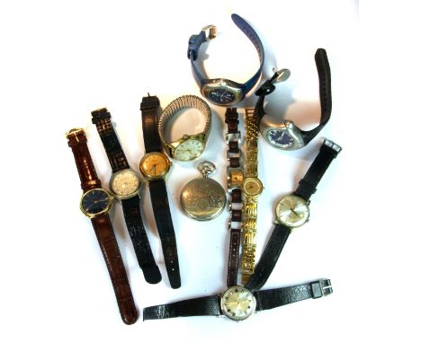 A quantity of gentlemens vintage wristwatches.