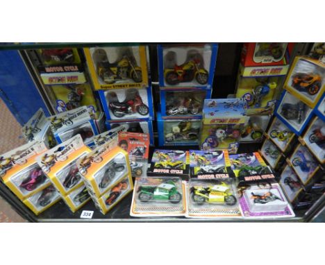 MINT/BOXED COLLECTION 1/24 SCALE DIE CAST MOTORMAX SUPER BIKES, RIDGE RIDER SERIES, DICKIE SUPER BIKES AND OTHERS 