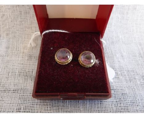 A PAIR OF 9CT YELLOW GOLD ROUND-CUT AMETHYST EARSTUDS