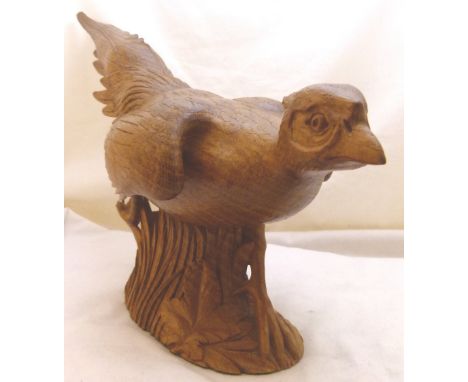 MOUSEMAN PHEASANT CARVING. Robert Mouseman Thompson carved oak pheasant with a carved mouse signature, L: 48 cm CONDITION REP