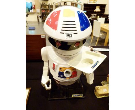 VINTAGE ROBOT. Scooter 2000 remote control robot with sonic sound