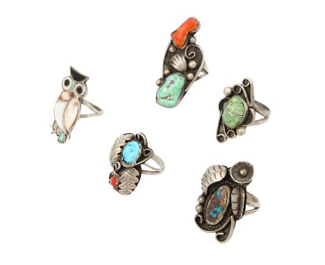 Schmuckkonvolut 5-teilig: Ringe mit verschiedenem Edelsteinbesatz, Silber, Gesamtgewicht: 32,6 g, RW: 49 - 57, 20./21. Jh., m