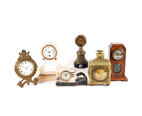 A GROUP OF SIX EARLY 20TH CENTURY AND LATER MANTLE CLOCKScomprising, a nautical theme clock with brass case, a deco style mar