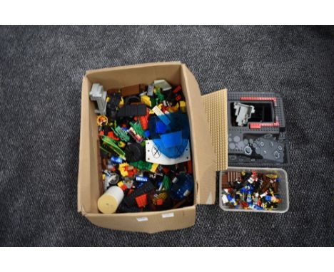 A selectuion of mixed vintage Lego pieces, figures, empty boxes and instruction booklets including System, Technics, Legoland