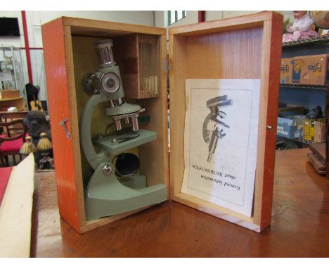 A field microscope, cased