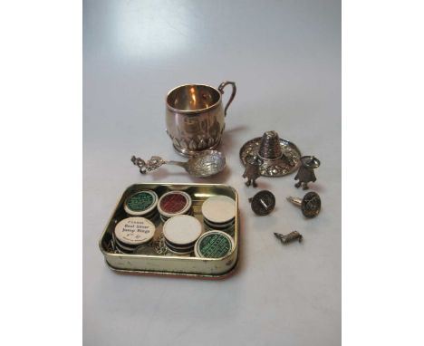 A silver christening cup and a silver caddy spoon, 6.4ozt gross, together with some Mexican metalwares items, some silver 3d 