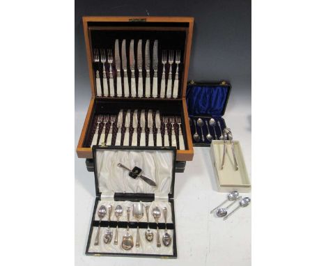 A mixed group of cased silver-plated flatware, to include 9 apostle spoons, a nutcracker, a cased set of tea spoons and caddy