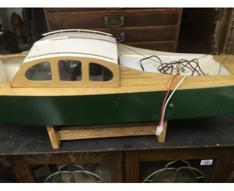 A model remote control boat