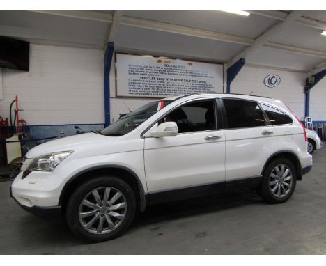 Make &amp; Model: Honda CR-V ES-T i-DTECDate of Reg: RV61 YZMColour: Whitecc: 2199MoT: 21-11-2022Fuel Type: DIESELMileage: 81