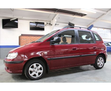 Make &amp; Model: Hyundai Matrix Classic CRTDDate of Reg: YH59 LPYColour: Redcc: 1493MoT: 17-10-2022Fuel Type: DIESELMileage: