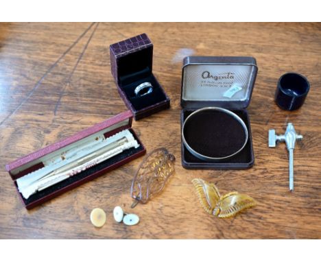 A Stokmar 9ct gold on bronze core bangle to/w a cased rolled gold Yard-o-Led pencil, ring stamped Tiffany &amp; Co 925 etc