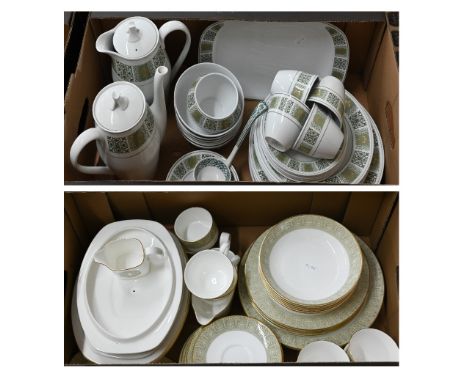 A Royal Doulton 'Sonnet' dinner/tea service to/w a Copeland Spode 'Dauphine' dinner/coffee service (2 boxes) 