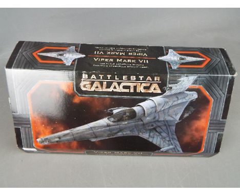 Battlestar Galactica - a Moebius Models hand-painted and assembled display model of Battlestar Galactica Viper Mk VII, 1:32 s