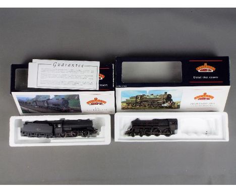 Bachmann - Two boxed Bachmann OO gauge Steam Locomotives. Lot includes Bachmann 31-864 J39 lass 0-6-0 Steam Locomotive and Te