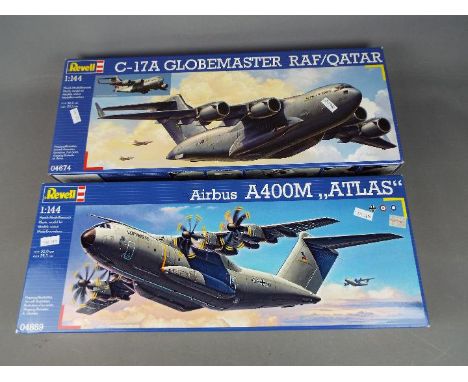 Revell - two Revell all plastic model kits to include an Airbus A400AM 'Atlas' model No. 04859 and a C-17A Globemaster RAF/Qu