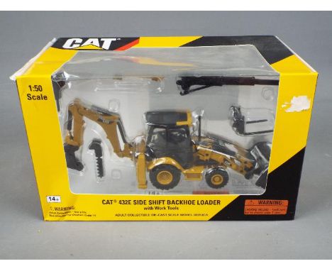 Norscot - A boxed 1:50 scale diecast Norscot #55149 Caterpillar 432E Side Shift Backhoe loader with Work Tools. The model app
