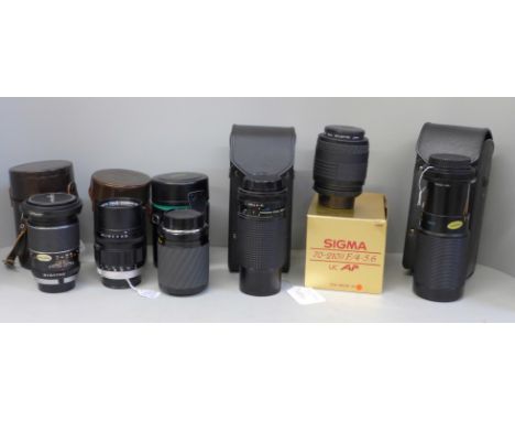 Tamron, Sigma, Minolta and other camera accessories, lenses, boxed and cased 