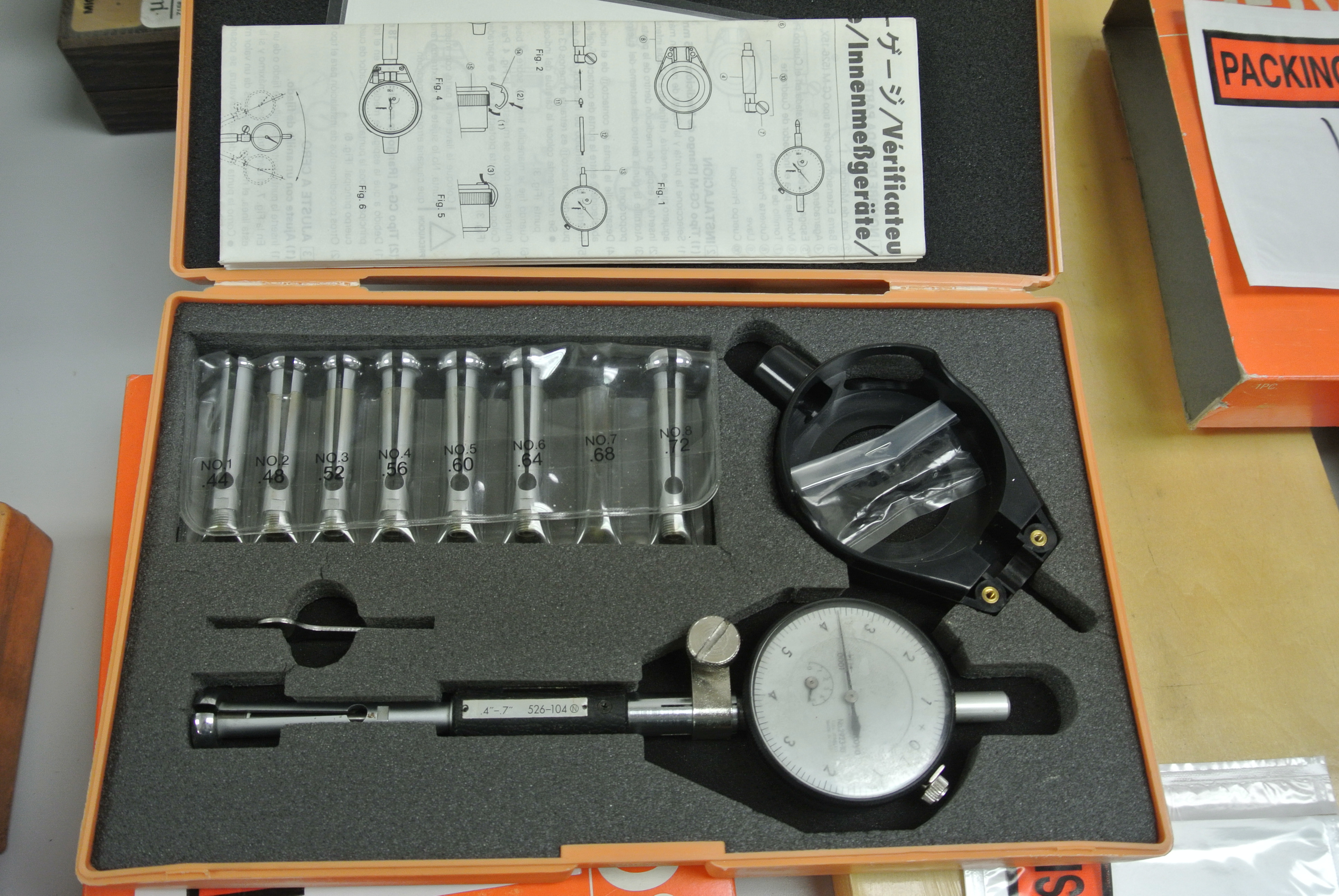 Mitutoyo No. 526 Bore gage set 47" Mitutoy split ball dial bore gage set