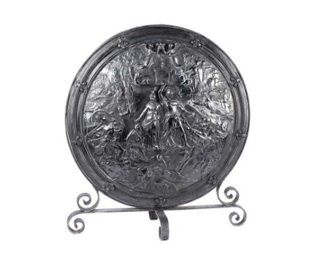 NINETEENTH CENTURY CAST METAL FIRESCREEN WITH EMBOSSED CENTURIONS & CHERUBS. RAISED ON FOUR SCROLLED FEET. HEIGHT: 31 INCHES.