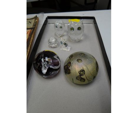 A Caithness paperweight & another together with four Swarovski crystal birds (some damage)