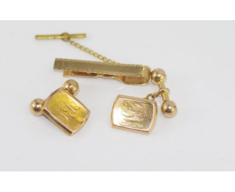 Vintage 15ct gold cufflinks weight: approx 5.5 grams (possibly Aust. hallmarks), together with a tie pin total weight: approx